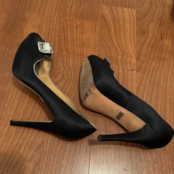 Badgley Mischka black satin heels gem detail 9 - Picture 6 of 8